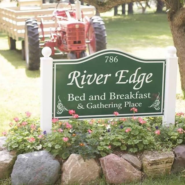 River Edge Bed & Breakfast
